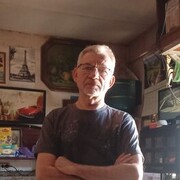  ,   Valery, 61 ,   c 