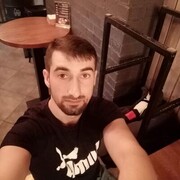  ,  Hayko, 34