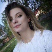  ,  Alina, 24