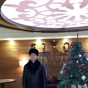  ,  Arkadiy, 40