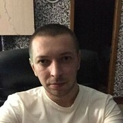  ,   Sacha, 32 ,   ,   