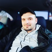  ,  Alexandru, 35