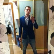 ,   Aleksei, 31 ,  