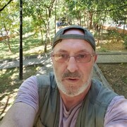  ,   Nikoloz, 64 ,   c 