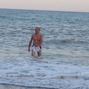  ,   Albert, 44 ,   ,   , c 