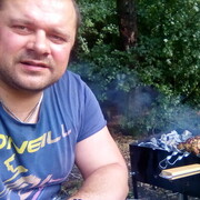  ,  Erik, 44