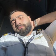  ,   Tony, 25 ,   ,   