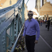  ,   Tom, 38 ,   ,   , c , 