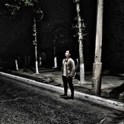  ,  Azik, 28