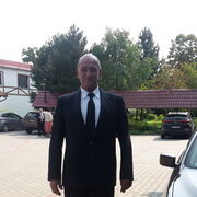  ,   Janusz, 69 ,   ,   