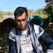  ,  Maksim, 28