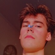  ,  Denis, 24