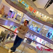  ,   Ortiq, 34 ,   ,   
