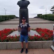  ,   Den, 44 ,   ,   