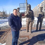  ,  Denis, 42