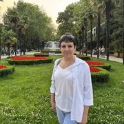  ,   Elena, 56 ,   c 