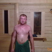  ,   Leon, 41 ,   