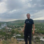  ,   Kyaj, 33 ,   ,   