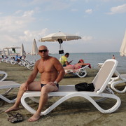  --,   Alexs, 63 ,   