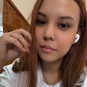  ,  Julia, 24