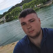  Gisors,  , 24