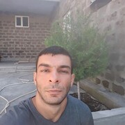 ,  Greg, 40