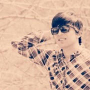  ,   Packo, 29 ,   