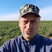  ,   Yury, 40 ,   ,   , c , 