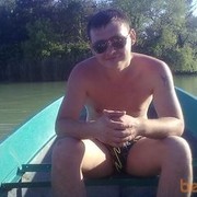  ,   Dan, 40 ,   