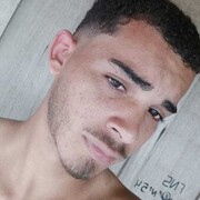  ,  Carlos, 18