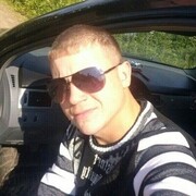  ,  Max, 32