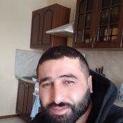  ,   Lakis, 34 ,   ,   