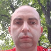  ,  Valiko, 39