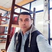 ,  Timur, 32