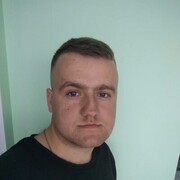  ,  Valery, 27