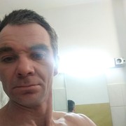  ,   Robert, 48 ,   