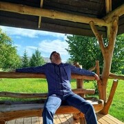  ,   Sergey, 44 ,   