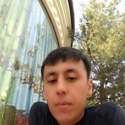  ,  Abror, 32