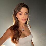   ,  adel, 23