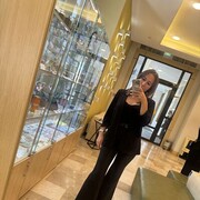  ,   Elena, 32 ,   c 
