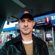  ,   Vadim, 42 ,  