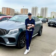  ,   Amir, 44 ,   ,   