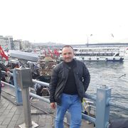  ,   Ali, 44 ,   ,   