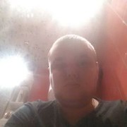  ,  Artur, 37