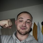  Jouy-en-Josas,  Vladimir, 29