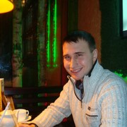  ,   Alexsis, 35 ,  