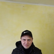  ,   Gosha, 39 ,   