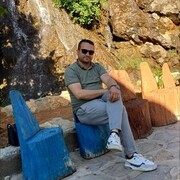  ,  Mustafa, 32