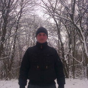  ,  Taras, 36