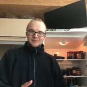  ,  Danya, 21